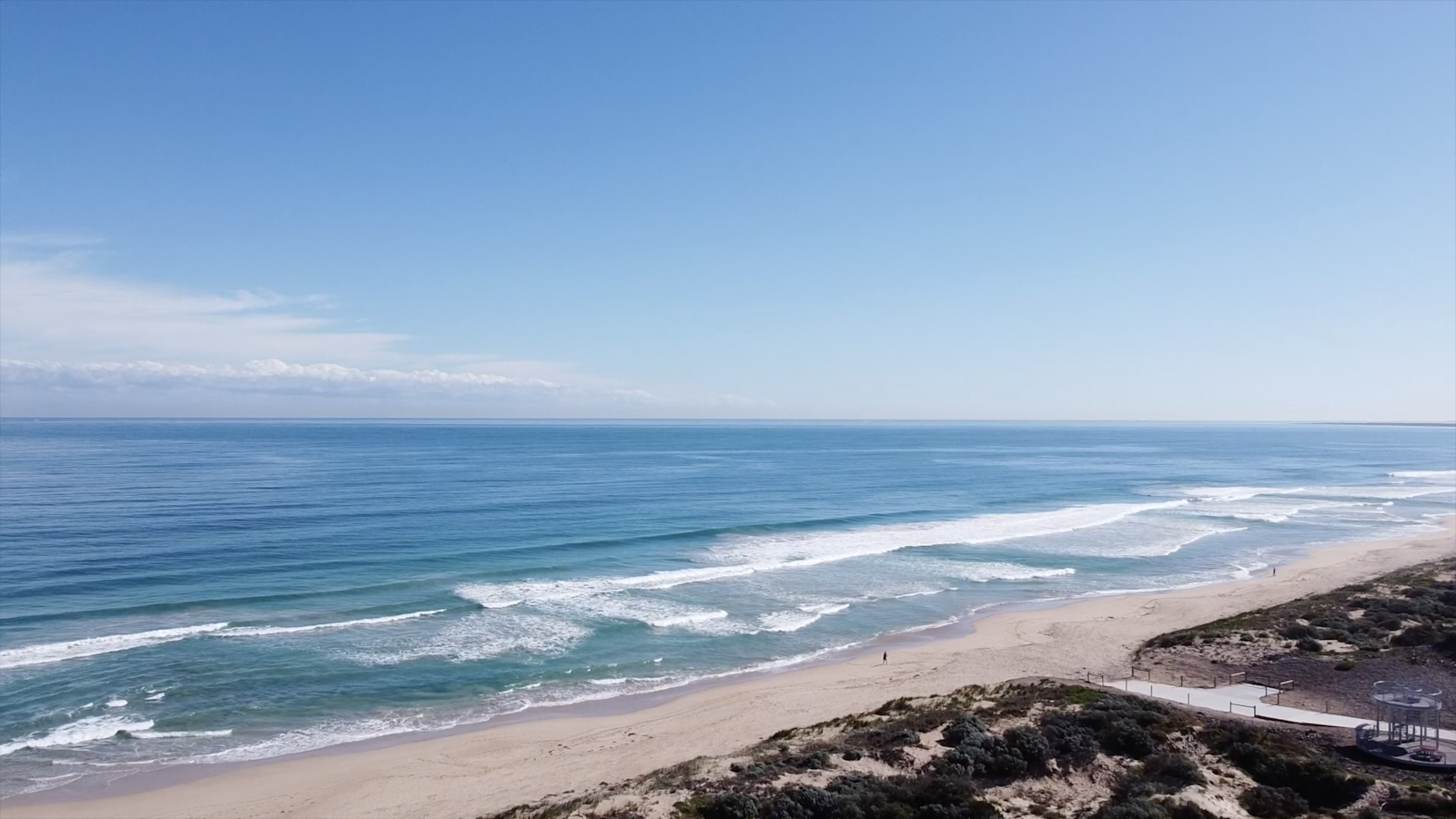 Golden Bay, Perth — suburb streetscape